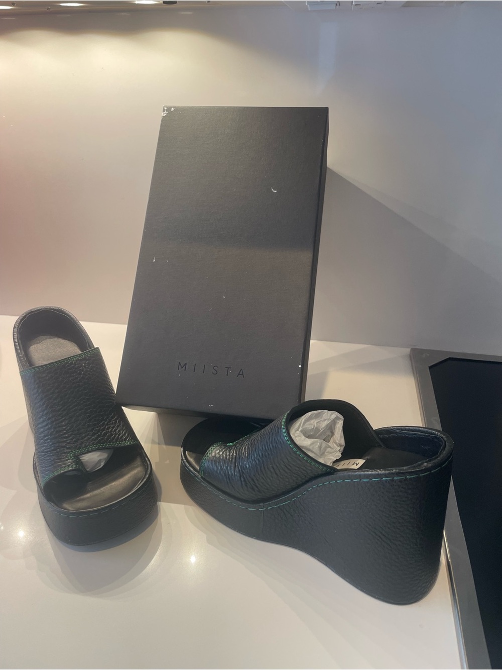 Black Platform Wedge Slide Sandals - Unbranded - Picture 2 of 5